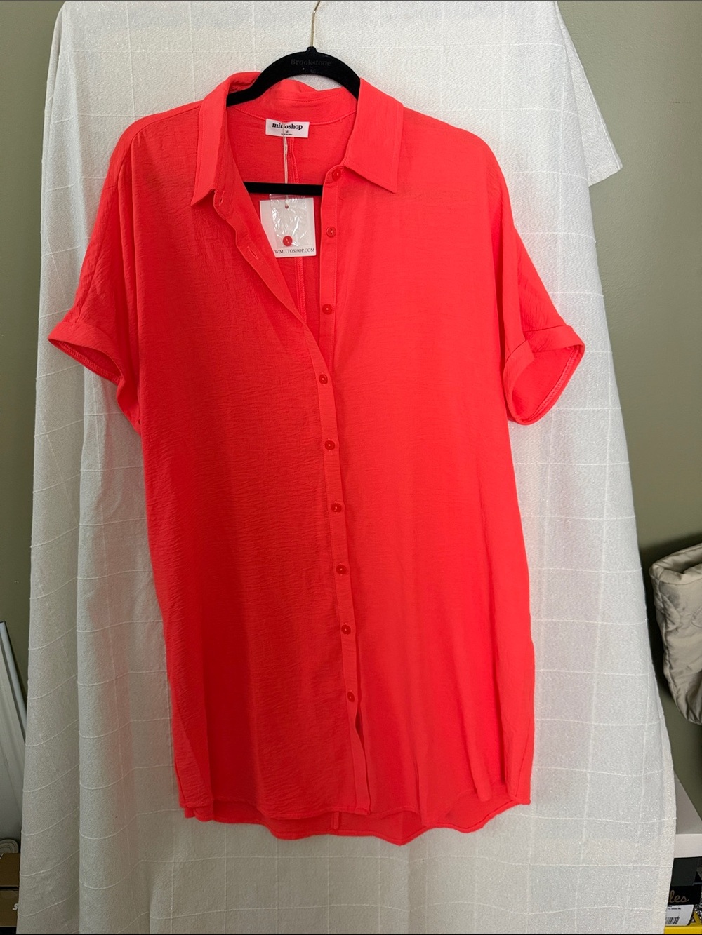 mittoshop coral button-down shirt